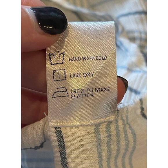 Olivaceous Blue White and‎ Gray Striped Tie Front Button Down Blouse M - Picture 9 of 9